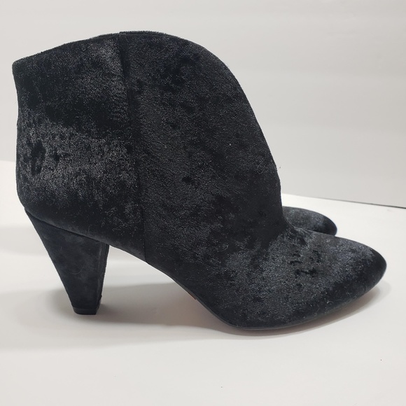 Vince Camuto Shoes - Vince Camuto Crushed Velvet Evanata Heels/Booties